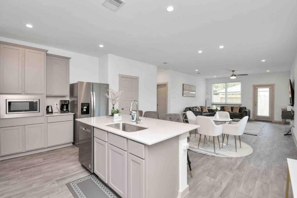 4Bedroom Escape - Near Med Center With Backyard Houston Exterior photo